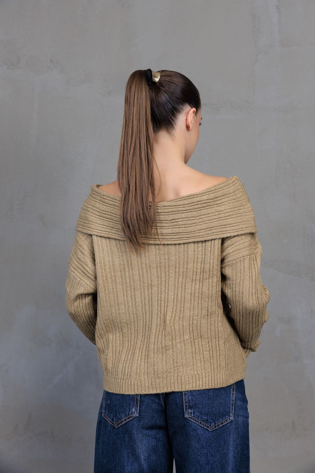 Haki Kayık Yaka Triko