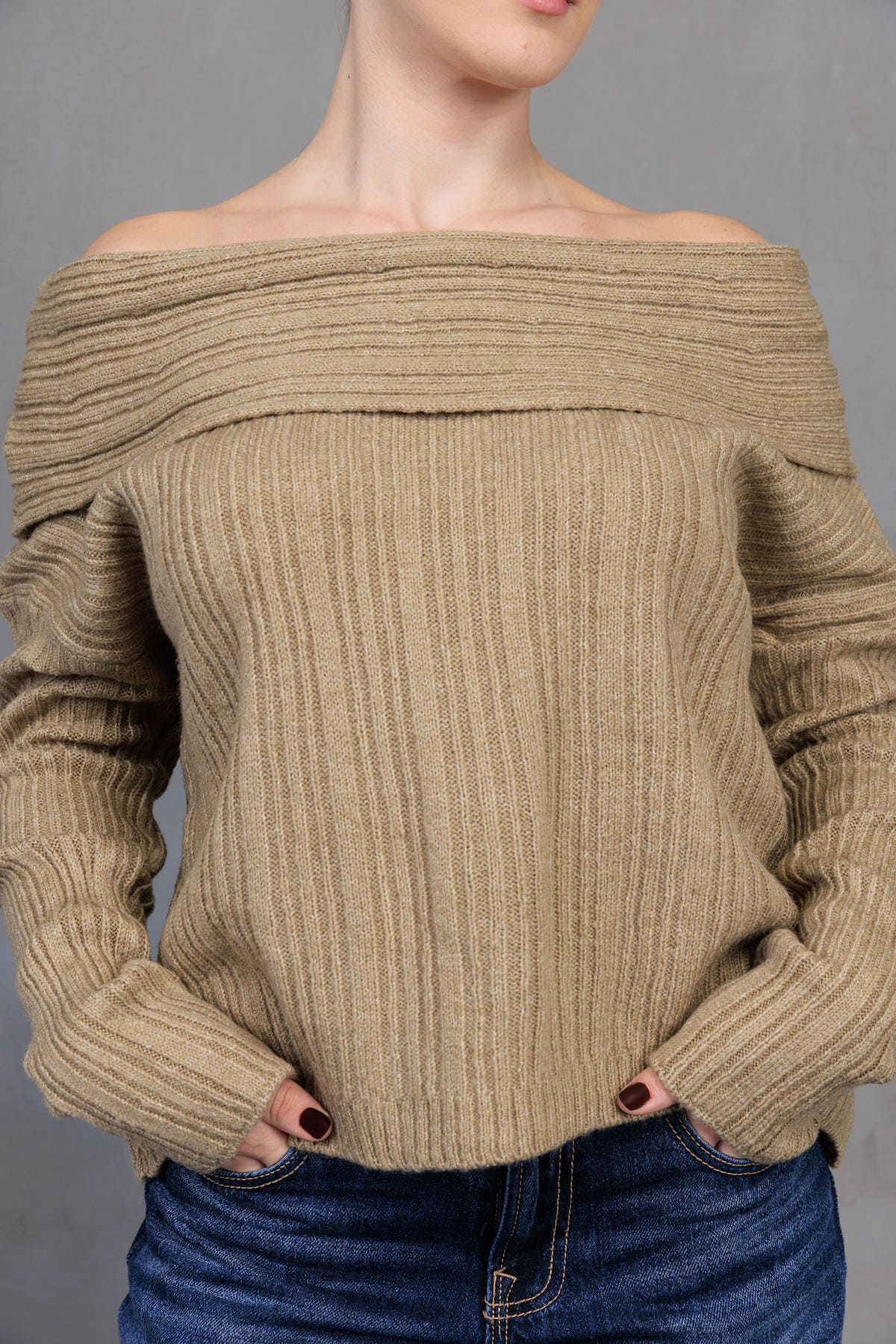 Haki Kayık Yaka Triko