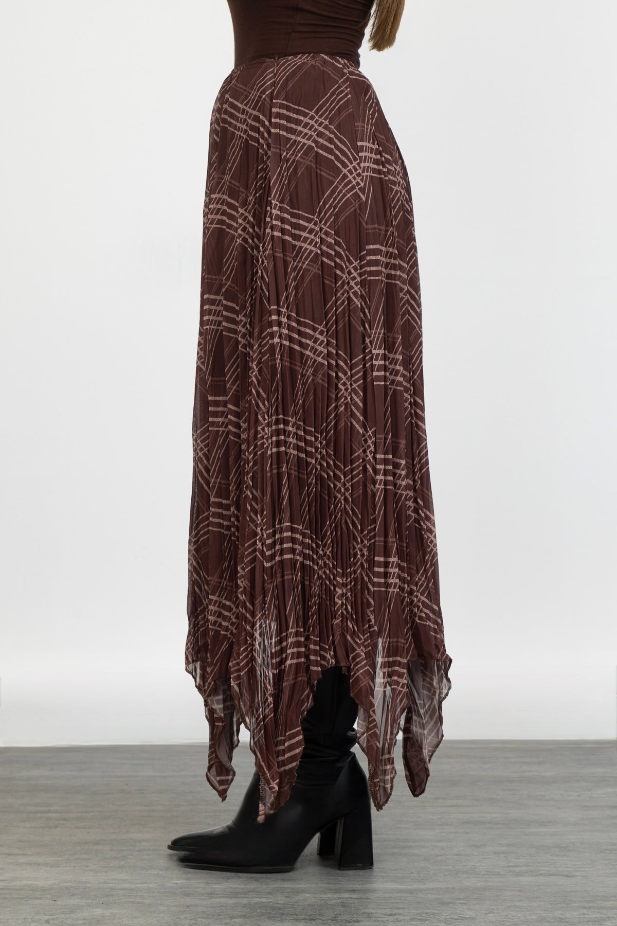 Kahverengi Uzun Etek